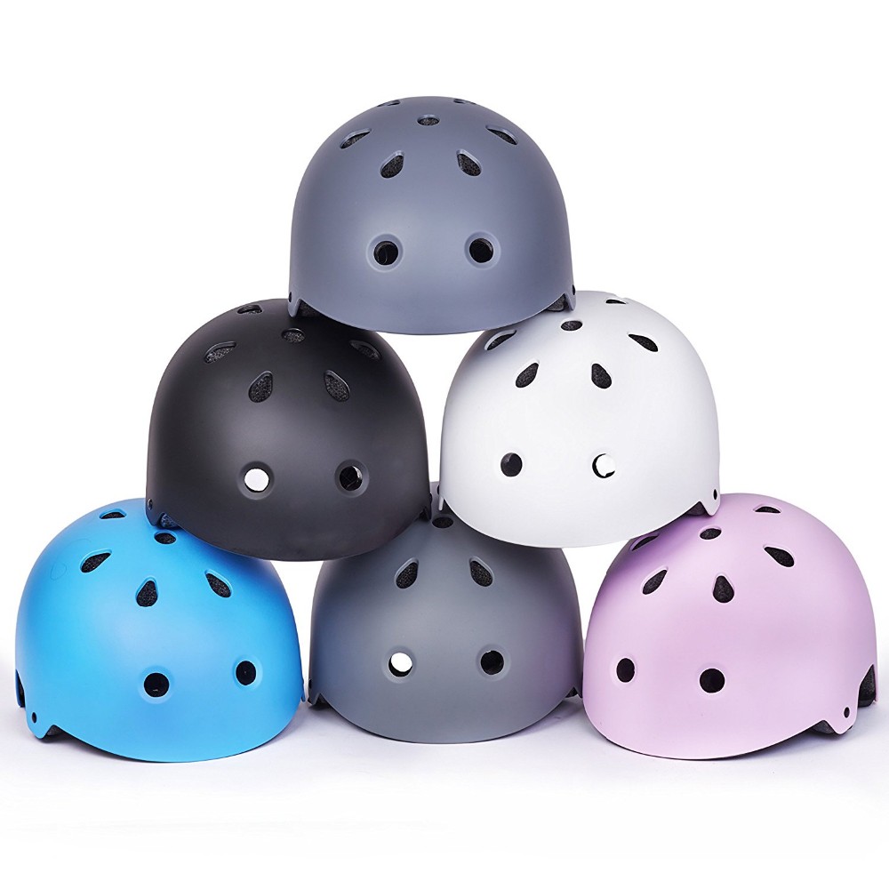 casco per pattini a rotelle