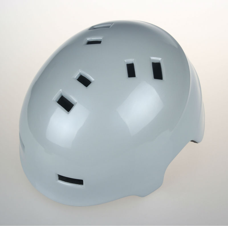 casque de planche à roulettes