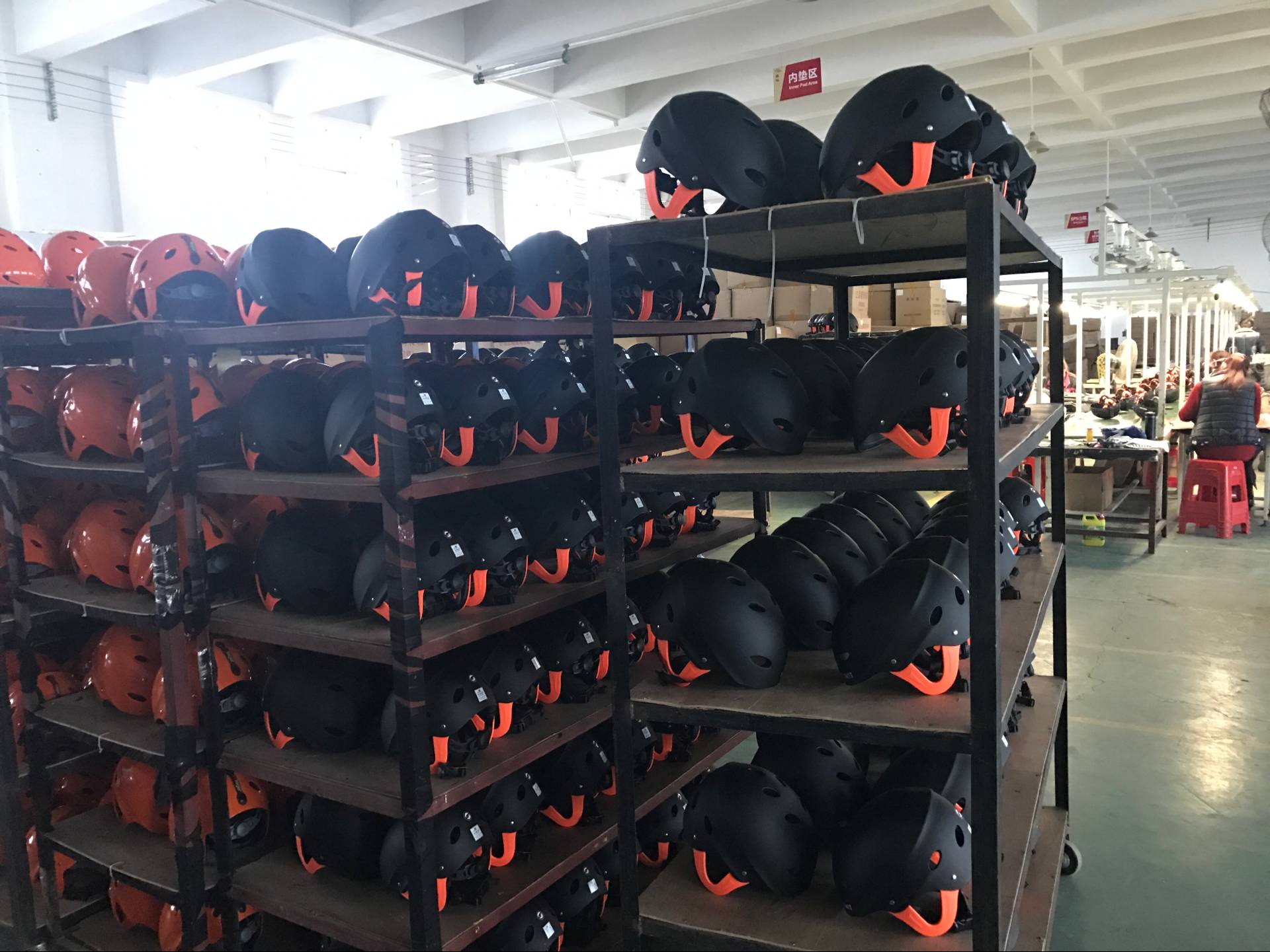 Casque de sports nautiques pour canoë-kayak