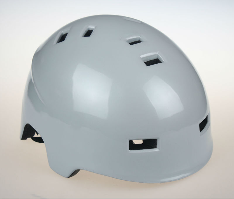 casque de planche à roulettes